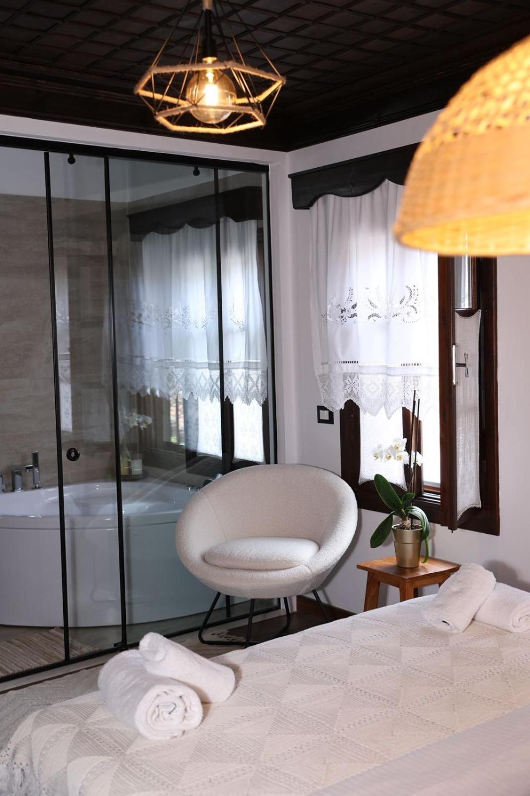 בראט Ador Boutique Hotel מראה חיצוני תמונה