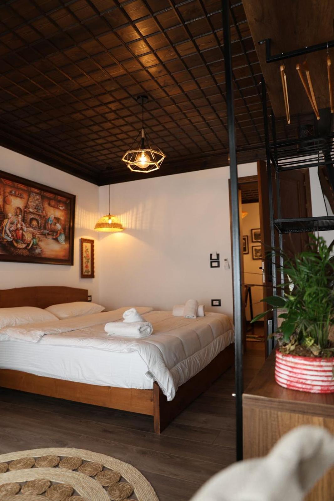 בראט Ador Boutique Hotel מראה חיצוני תמונה